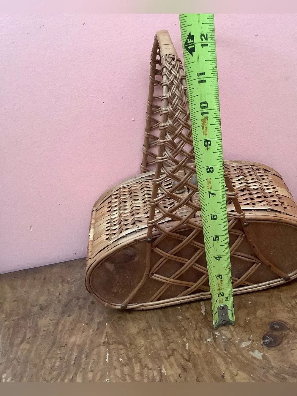 Vintage Wicker Handbag Basket 1960’s Unique, with a flaw